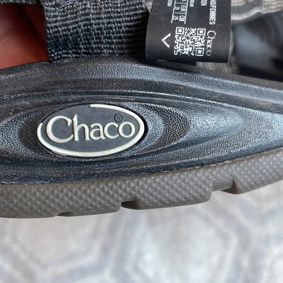 CHACO Sandals Z/2 Classic Adjustable Black White Pattern Strap Women’s  Sz:8 - Picture 9 of 15
